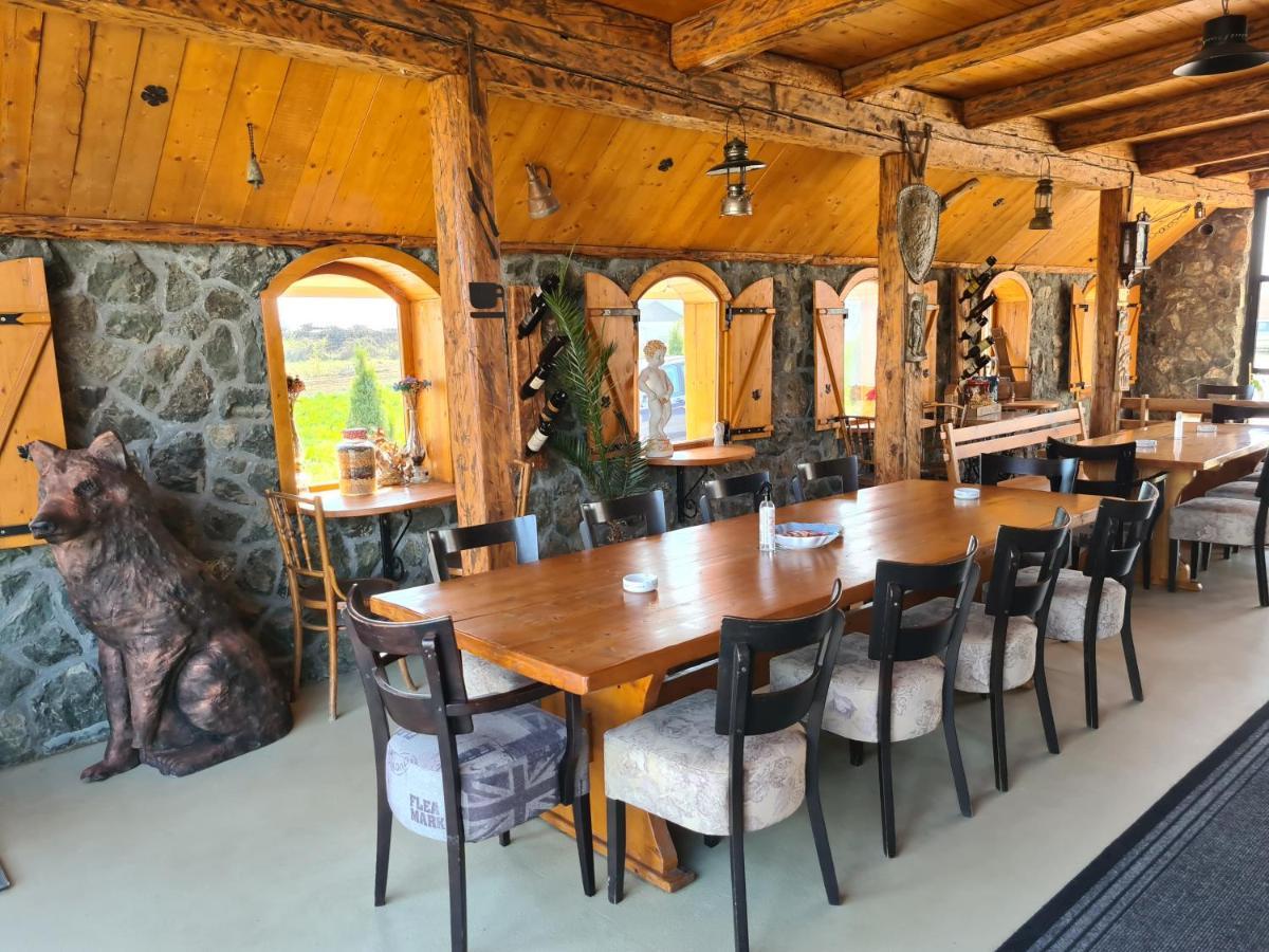 Garni Hotel & Spa Nicolo Kruševac Buitenkant foto