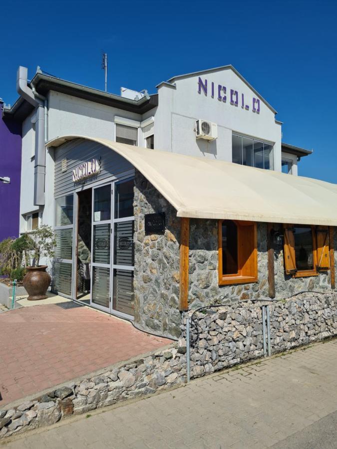 Garni Hotel & Spa Nicolo Kruševac Buitenkant foto