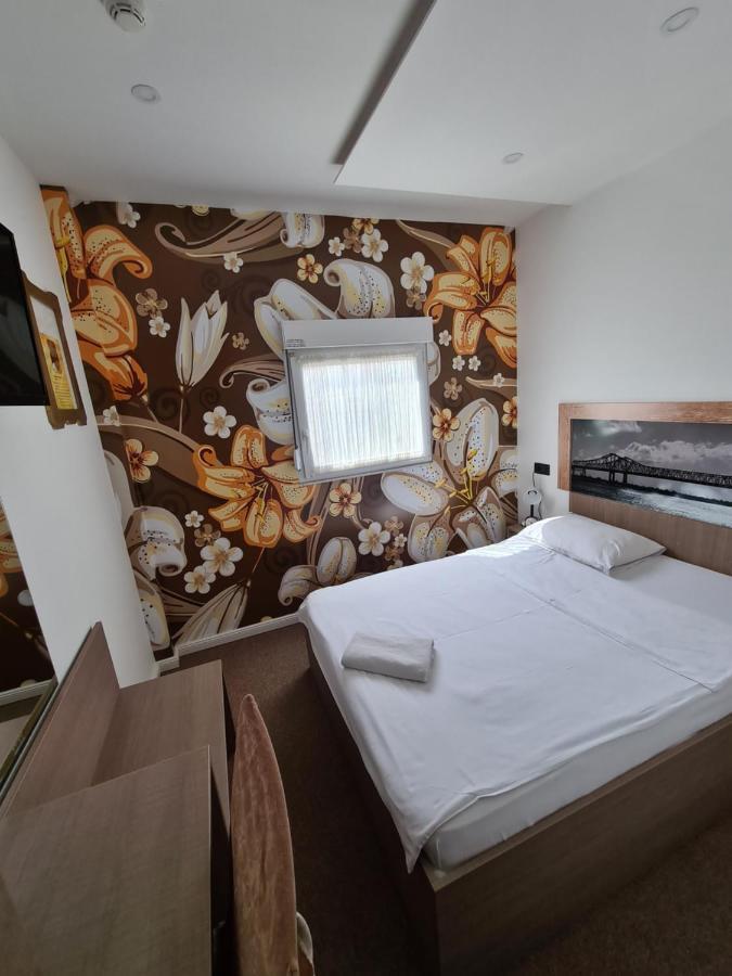 Garni Hotel & Spa Nicolo Kruševac Buitenkant foto